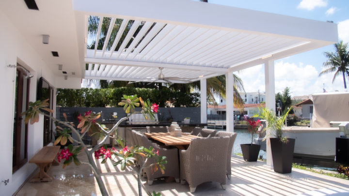 Best Louvered & Motorized Pergola: Adjustable Roof