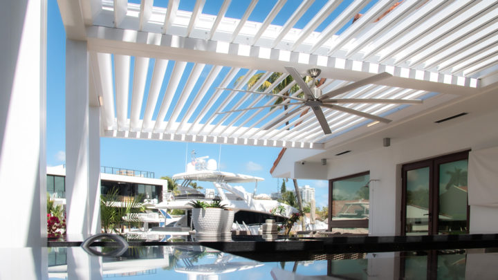 Palm Beach pergola ideas- R-blade louvered pergola - Palm Beach, FL by Azenco