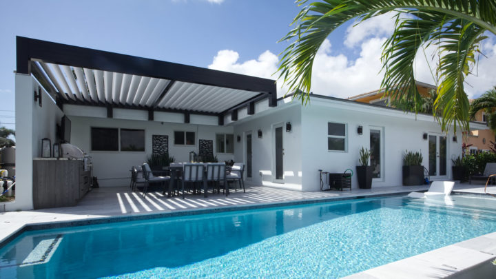 How Much Does a Louvered Pergola Cost in Palm Beach