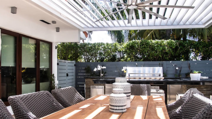 covered outdoor kitchen