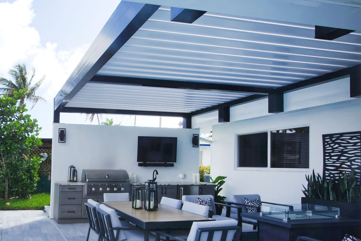 Deck Pergola Roof Risers - Palm Beach